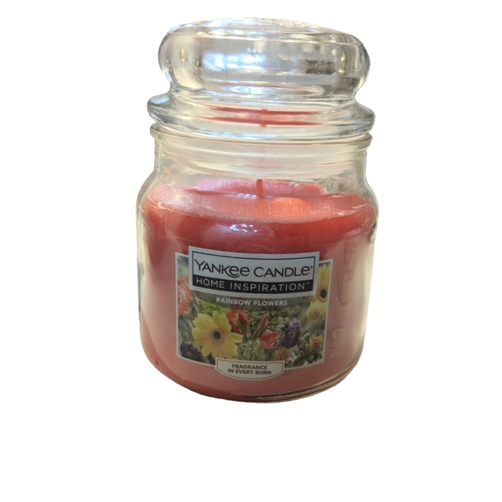 Yankee Candle Rainbow flowers. New , never burned. 12 oz